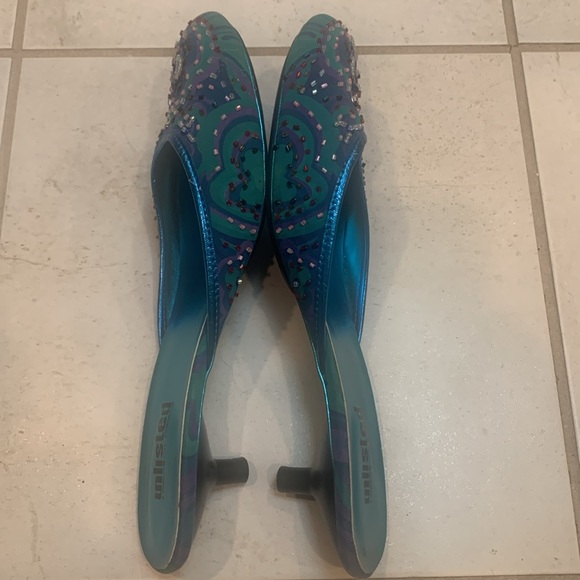 Retro Unlisted by Kenneth Cole slip on Kitten Heels. Woman’s size 10. - Picture 3 of 7